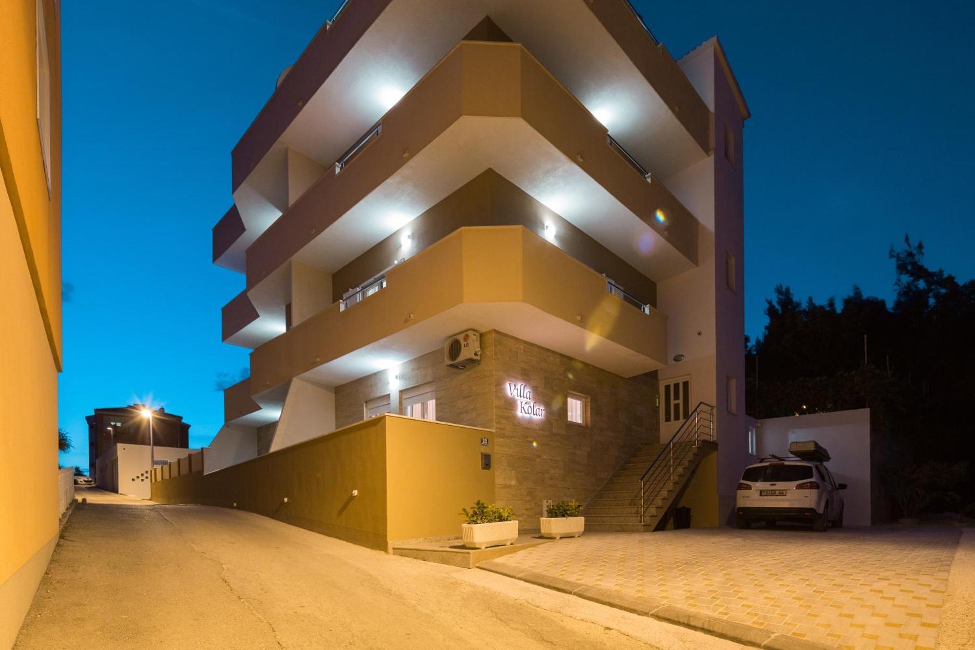 Apartment With Private Swimming Pool Podstrana Exterior foto